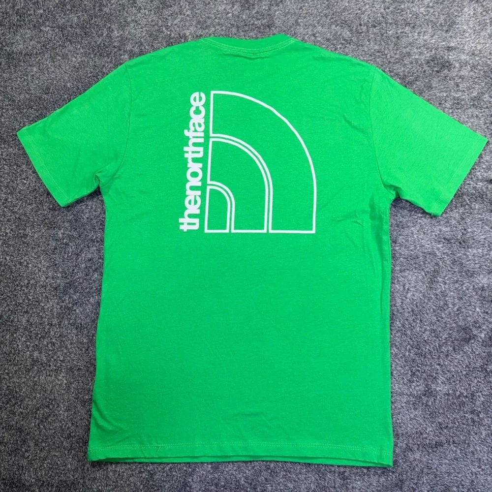 The North Face Mens Outline Tee Optic Emerald Green T-Shirt NF0A8CNX‎ Small